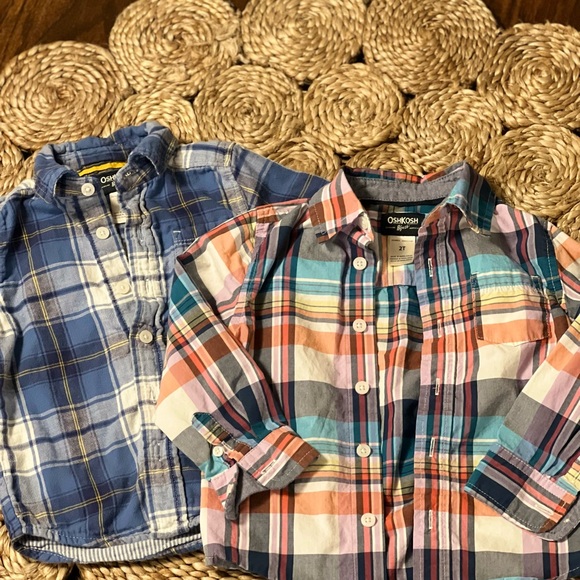 2T OshKosh Button Down Shirts - Picture 4 of 6